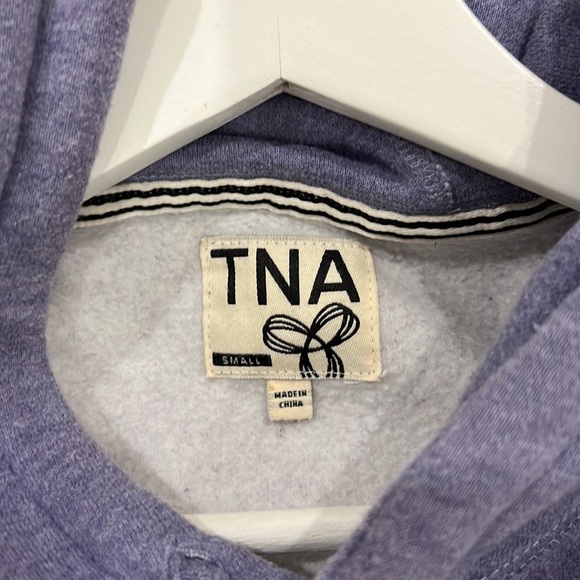ARITZIA TNA women hoodie - Picture 3 of 4